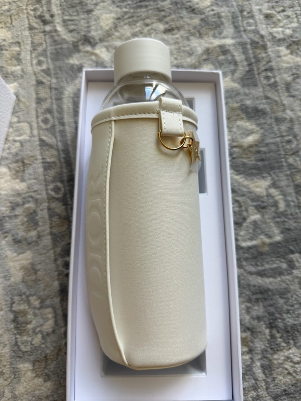 Exclusive Dior Water Bottle - Picture 4 of 10